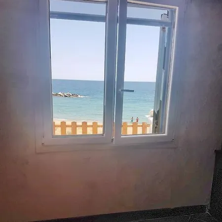 Dinos' House Nyaraló