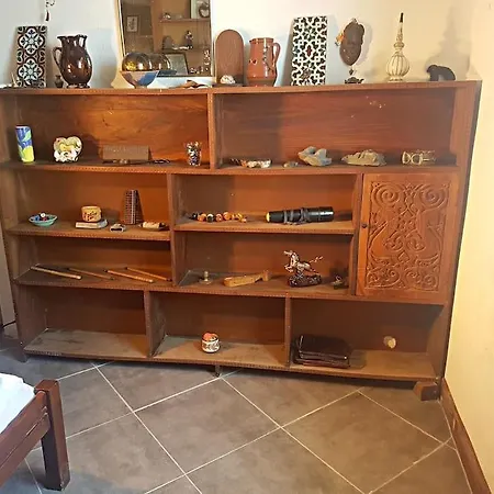 Dinos' House Nyaraló