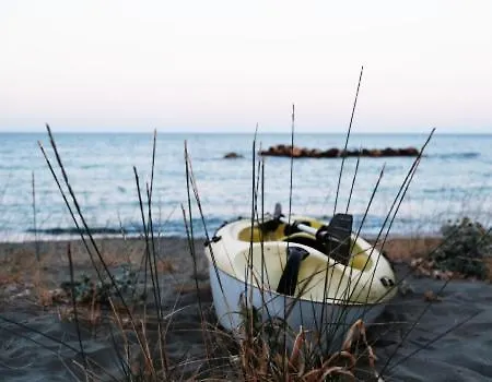 Dinos' House Skyros