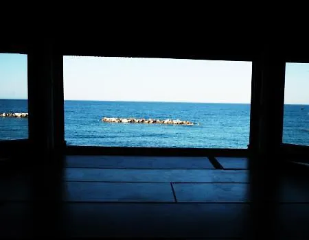 Dinos' House * Szkírosz